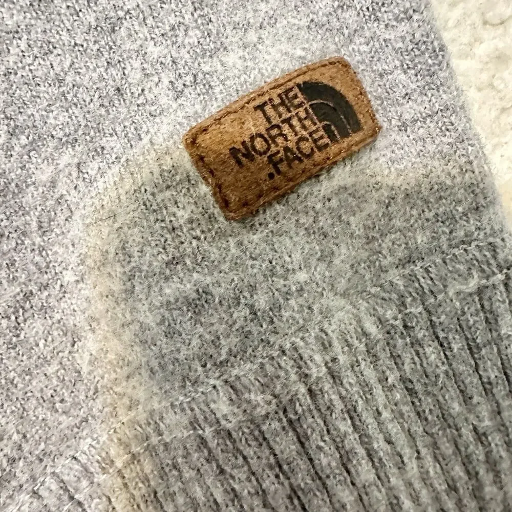 The North Face Mens‎ 1/4 Zip Pullover Thin Sweater Size M Gray.